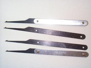 broken key extractors